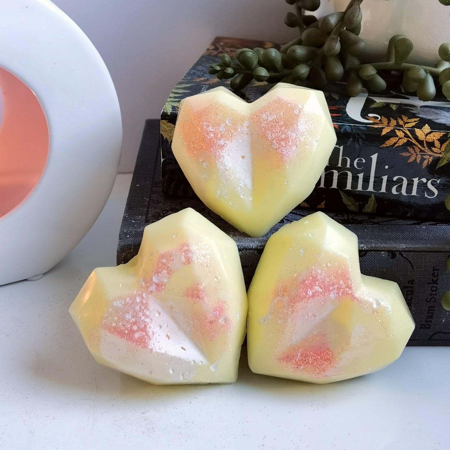 Lemon Sherbet Geo Heart